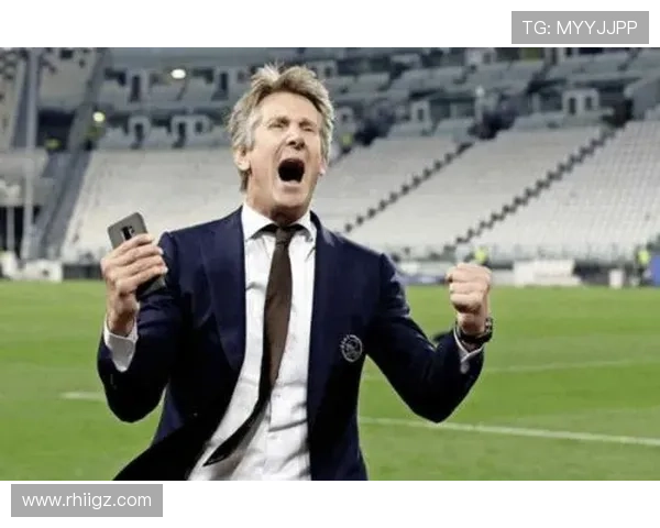 斯科尔斯批评费迪南德应承担更多责任 斯科尔斯批评费迪南德应承担更多责任