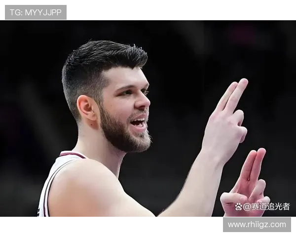 拉科塞维奇首秀轰32分16板助队大胜